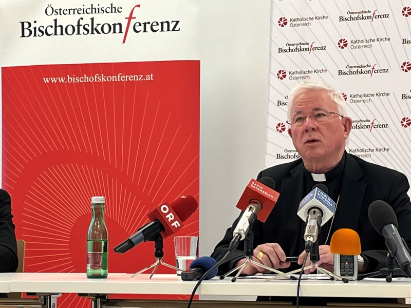 Bischofskonferenz: Ukraine, Weltsynode, Pfarrgemeinderat, Armut und Ad-Limina